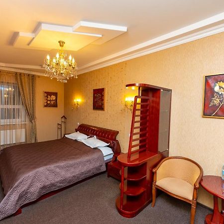 Sunrise Park Hotel Zaporizhia ภายนอก รูปภาพ