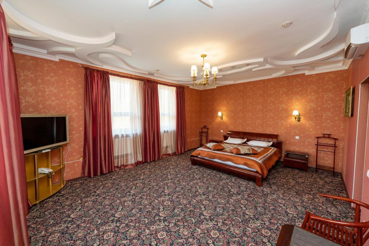 Sunrise Park Hotel Zaporizhia ภายนอก รูปภาพ