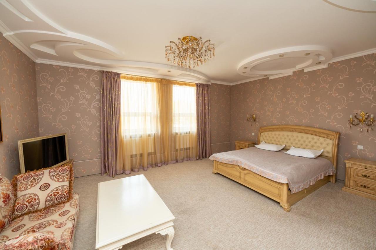 Sunrise Park Hotel Zaporizhia ภายนอก รูปภาพ